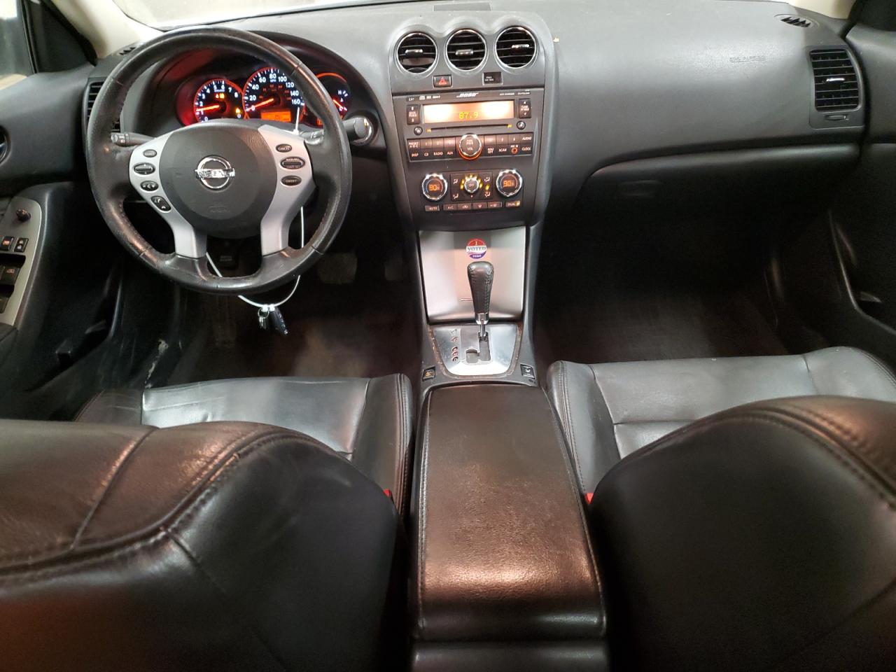 2009 Nissan Altima - Image 8