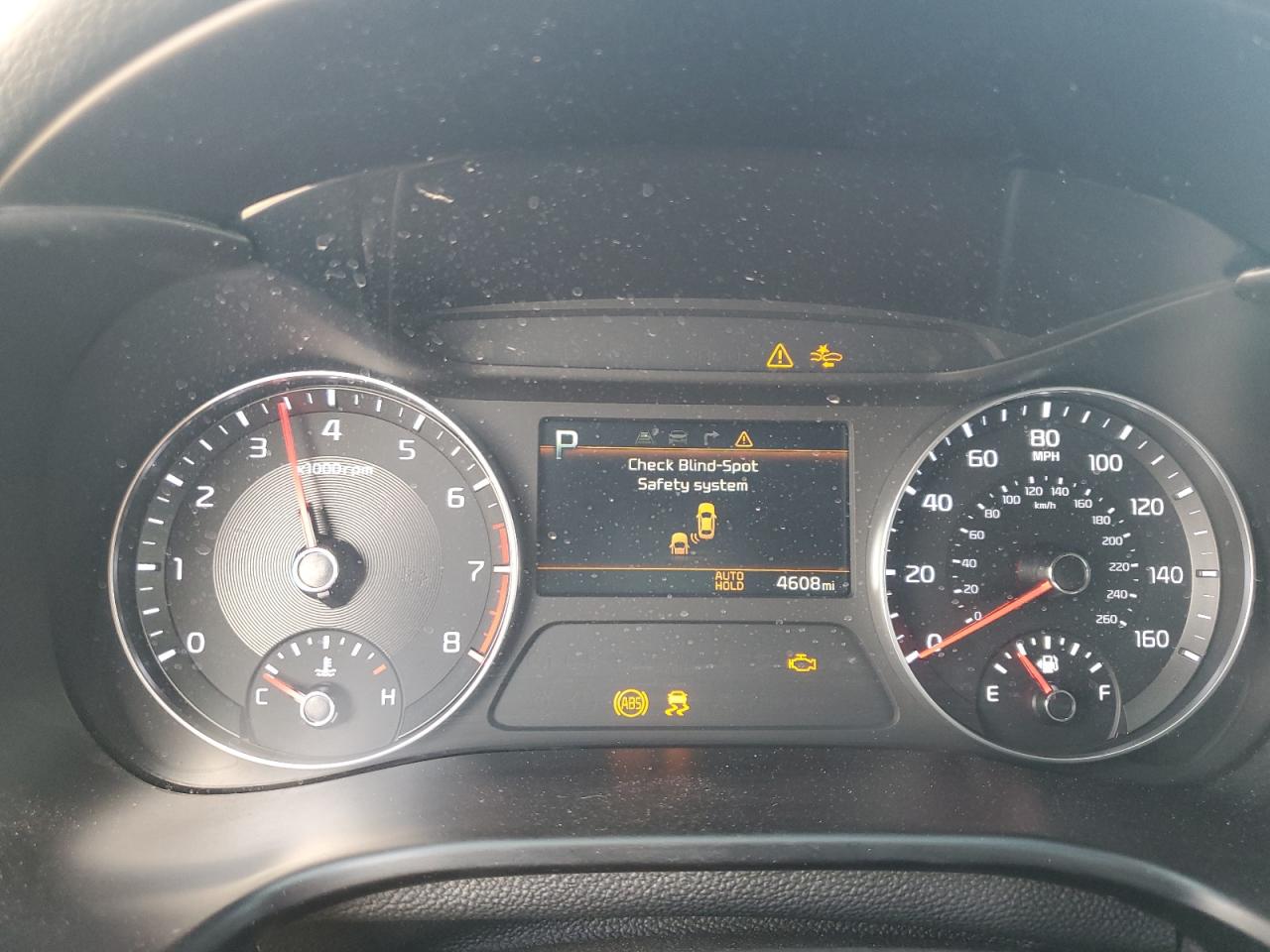 2024 Kia Forte - Image 9