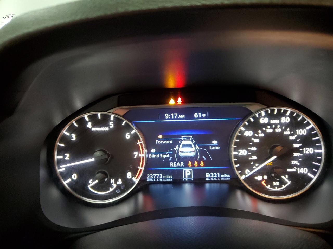 2024 Nissan Altima - Image 10