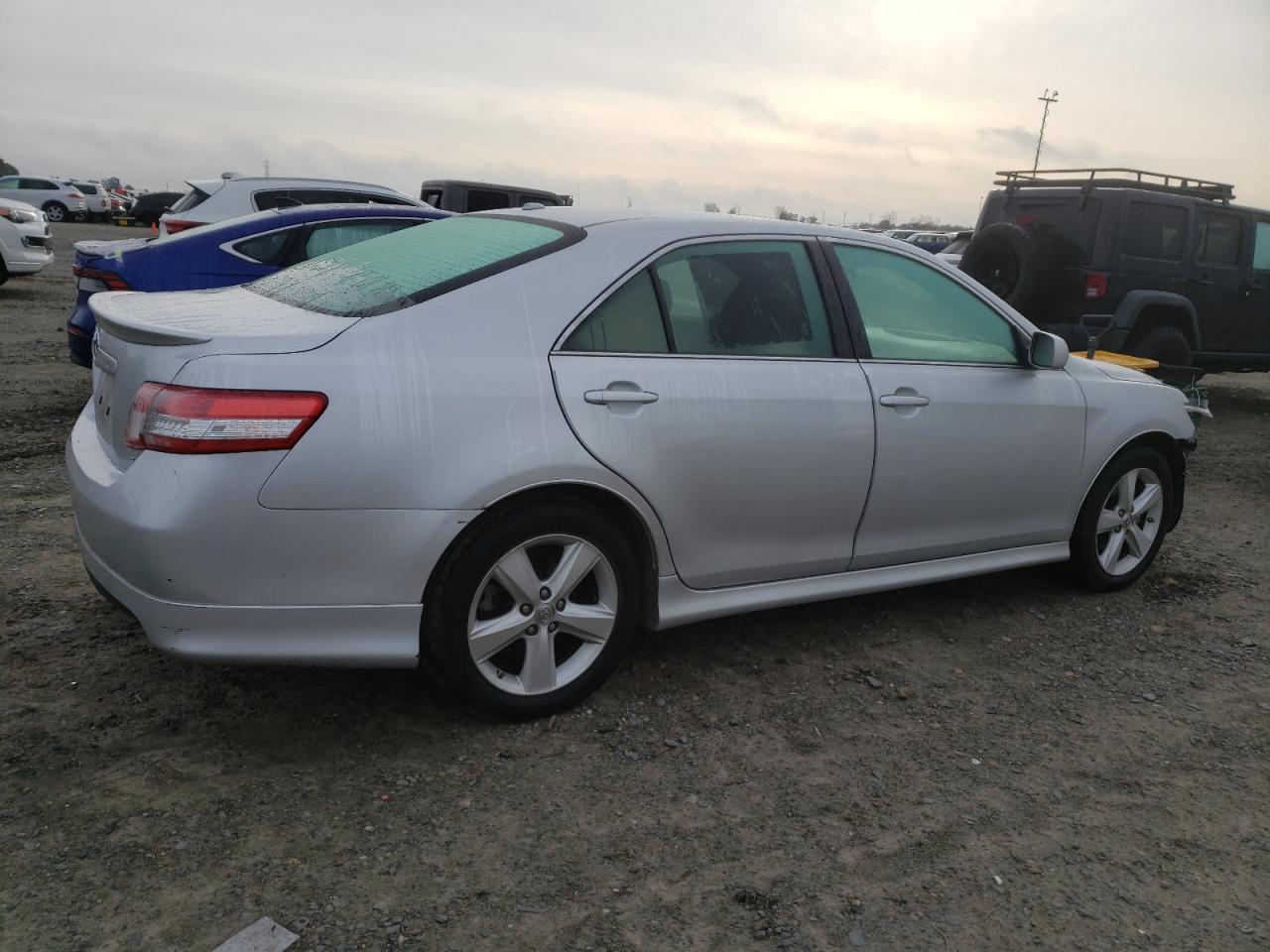 2010 Toyota Camry - Image 3