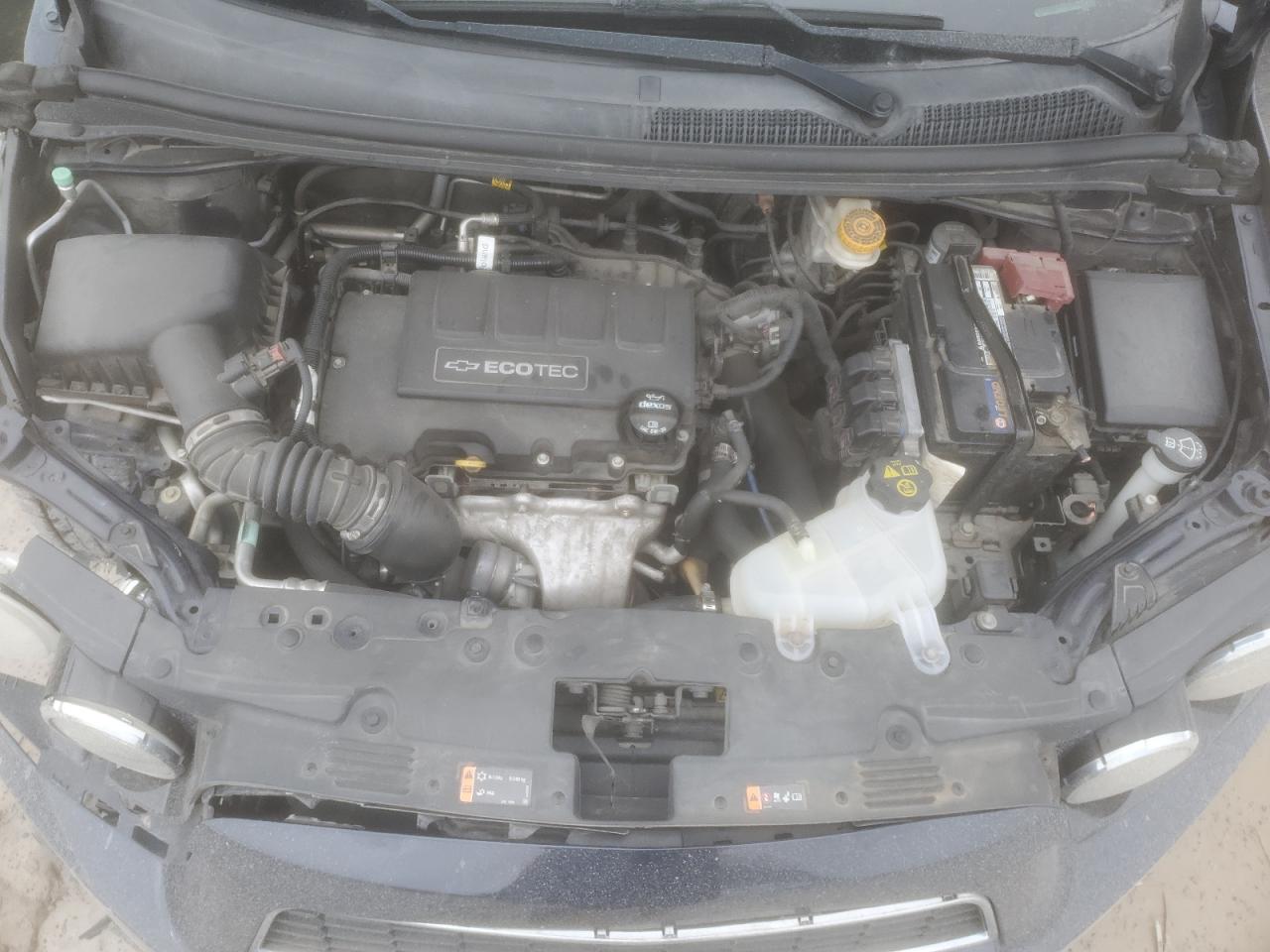 2016 Chevrolet Sonic - Image 11