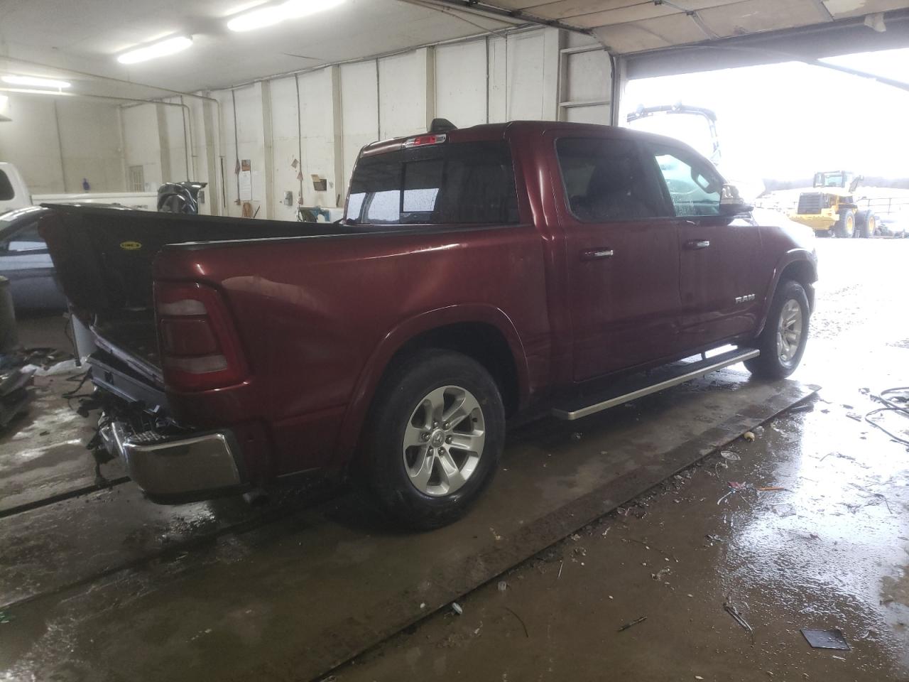 2019 RAM 1500 - Image 3