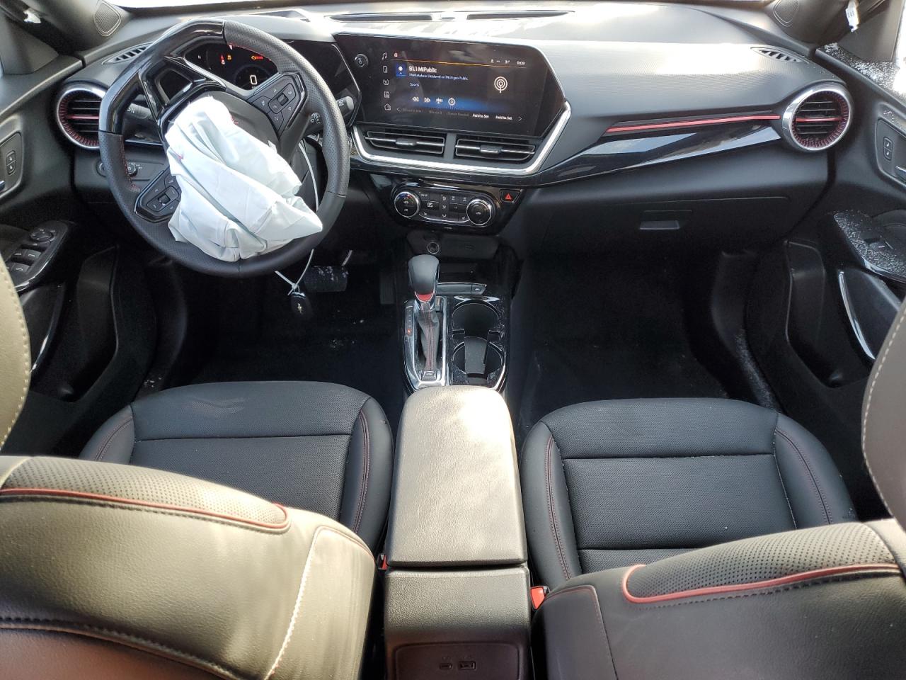 2024 Chevrolet Trax 2Rs VIN: KL77LJE20RC234475 Lot: 87656455