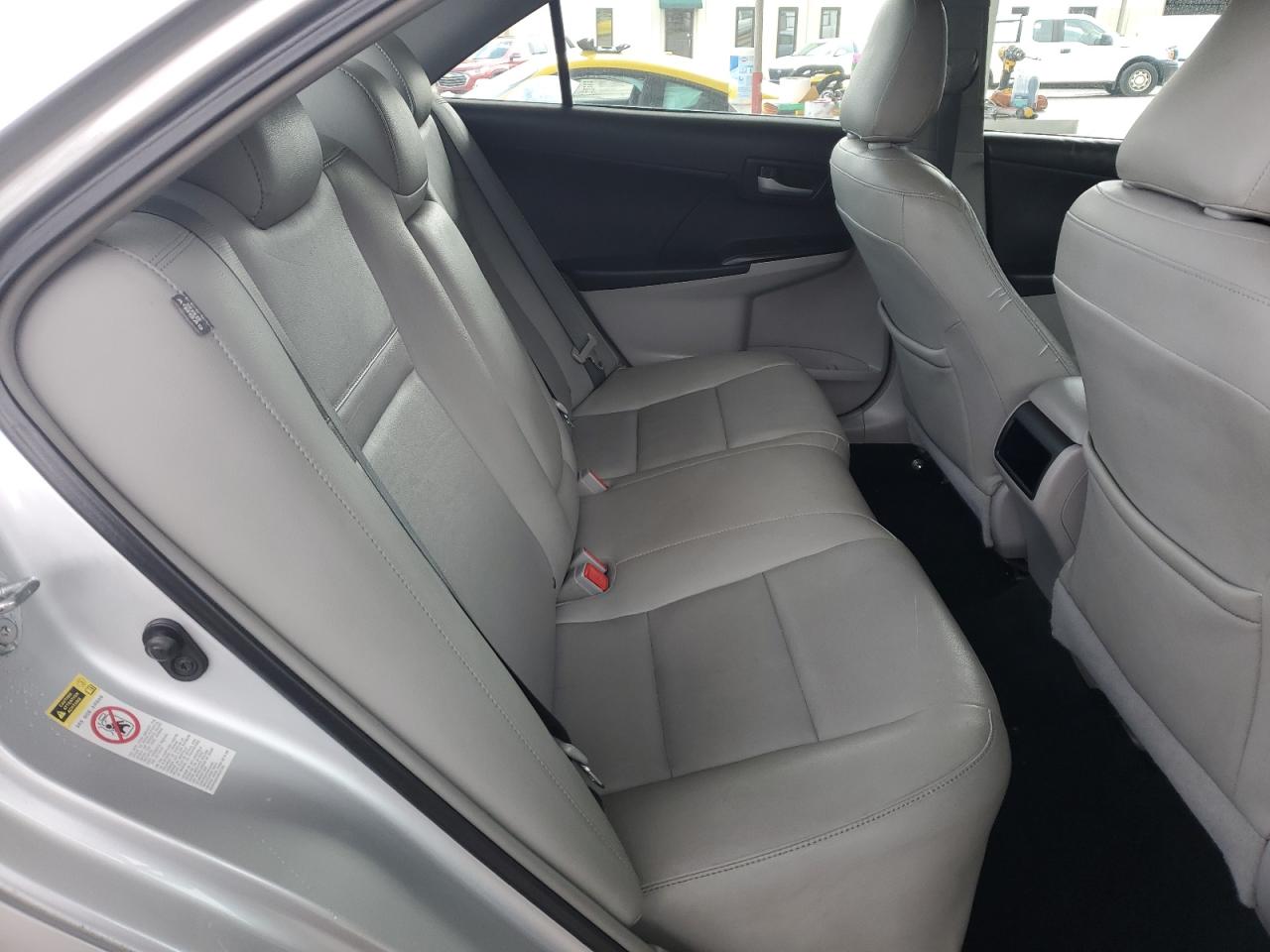 2012 Toyota Camry - Image 10