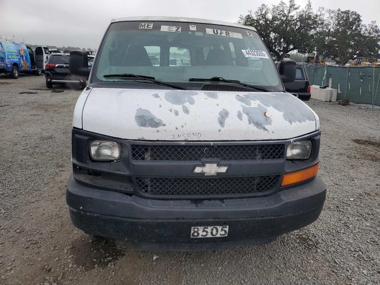 2004 Chevrolet Express - Image 5