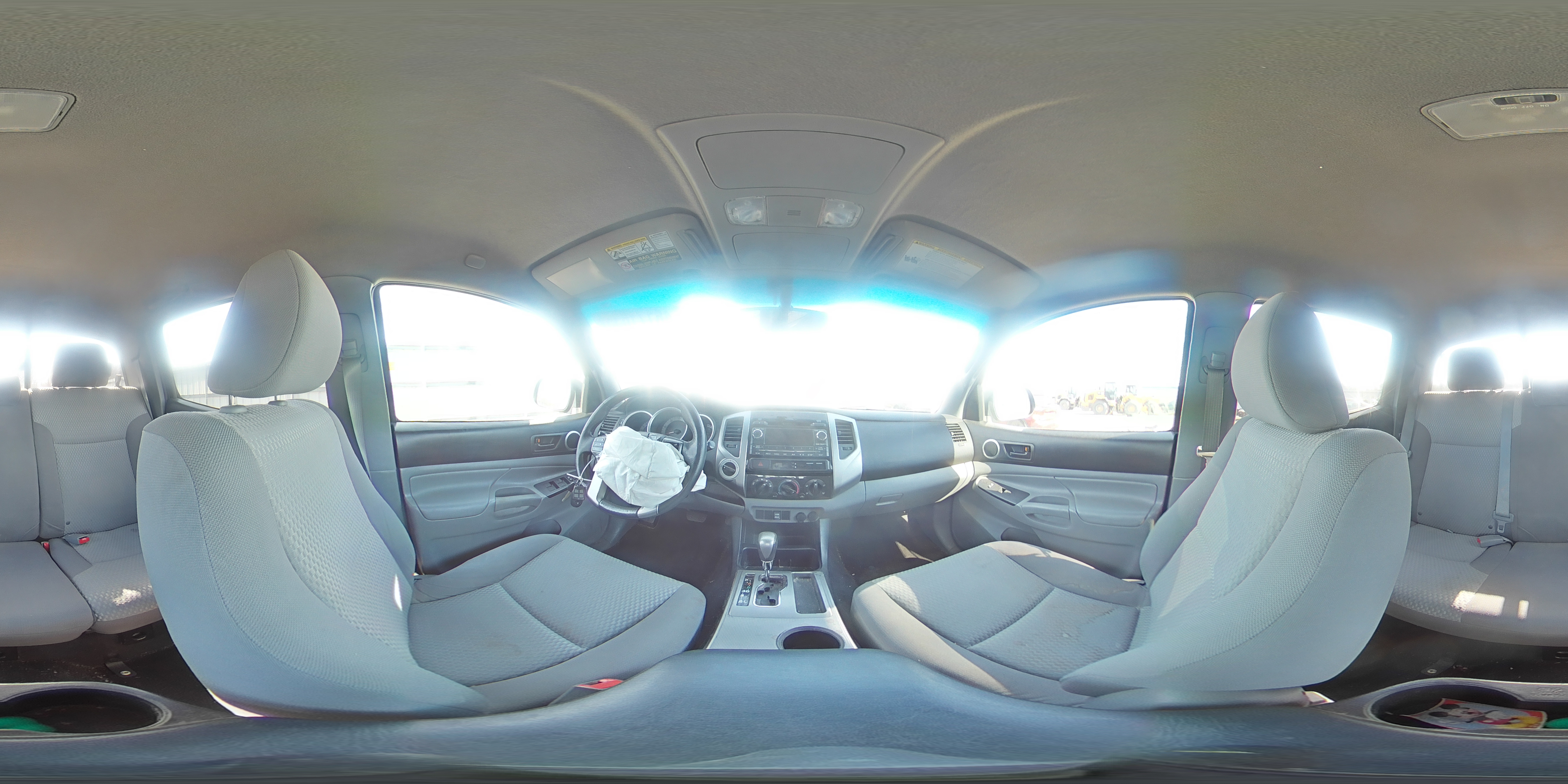 2012 Toyota Tacoma - Image 13