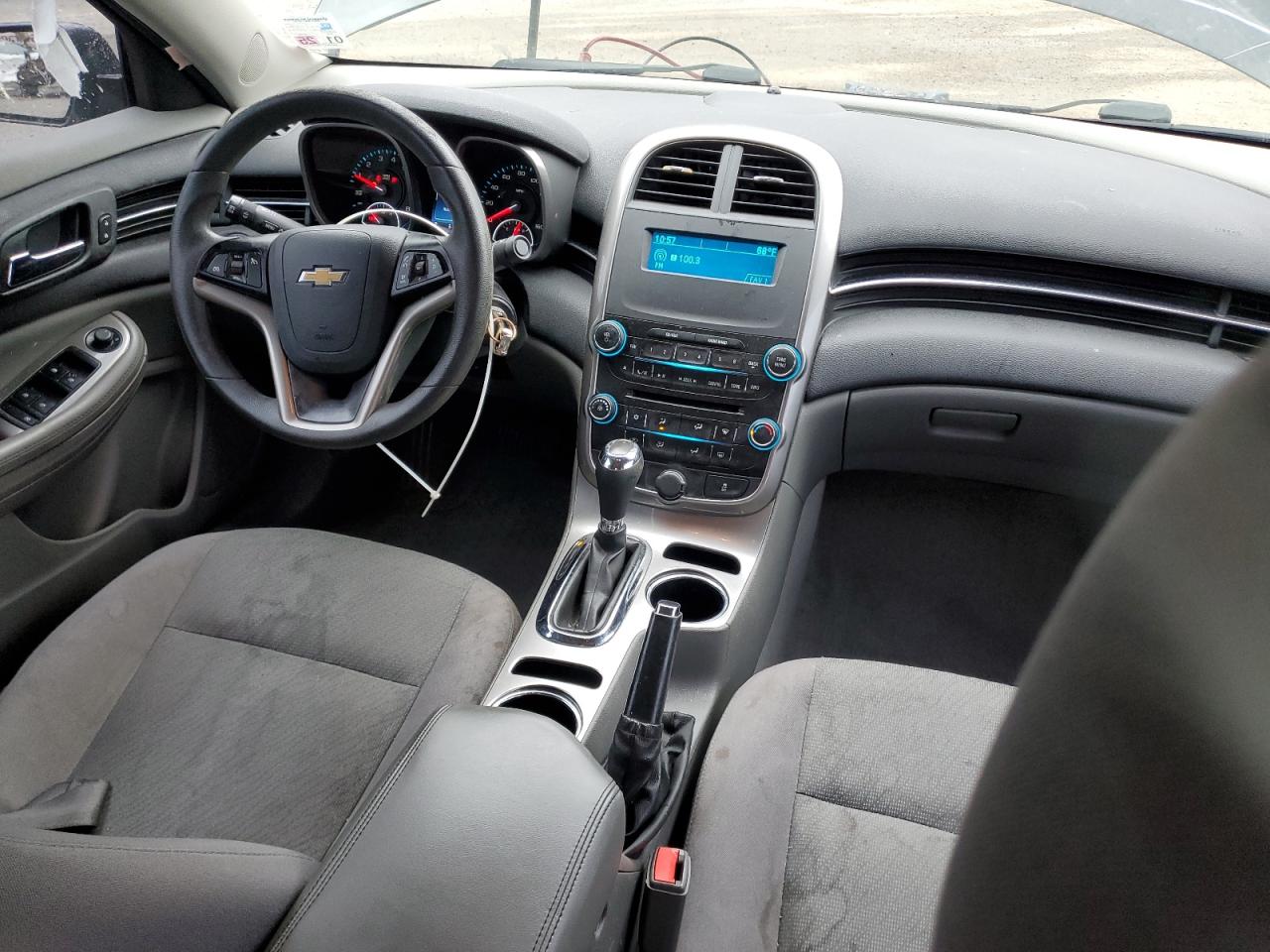 2015 Chevrolet Malibu - Image 8