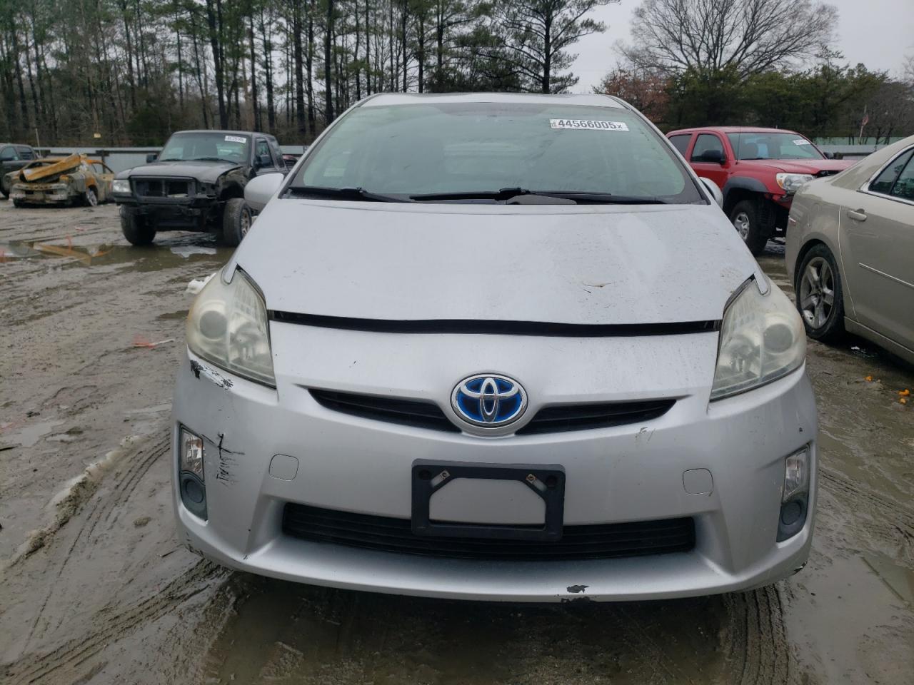 2011 Toyota Prius - Image 5
