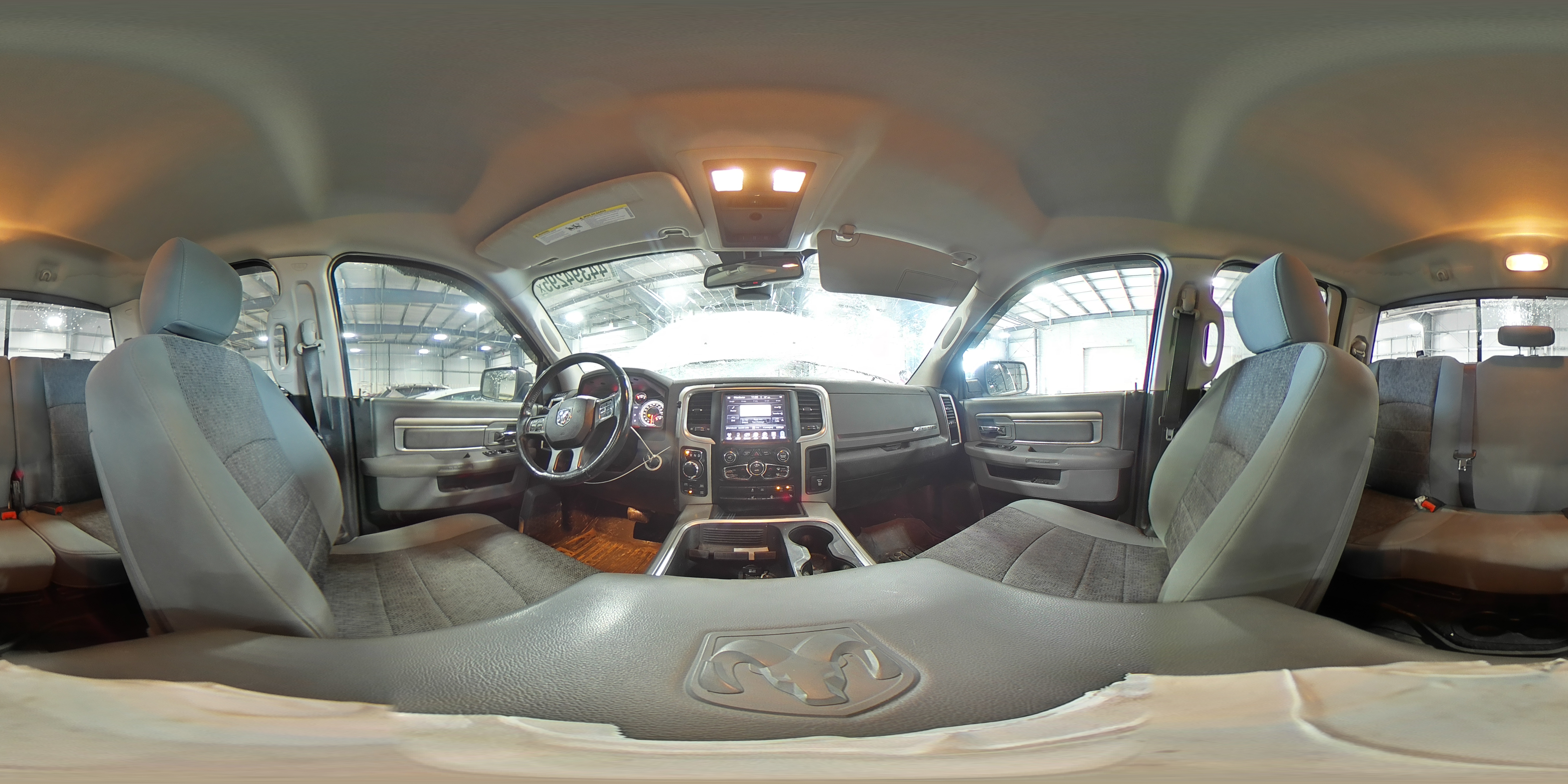 2016 RAM 1500 - Image 14
