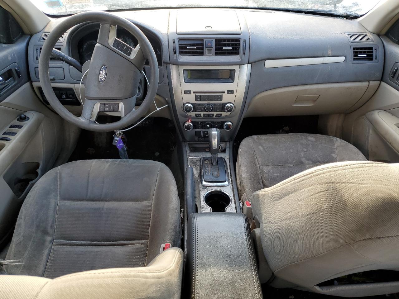 2010 Ford Fusion - Image 8