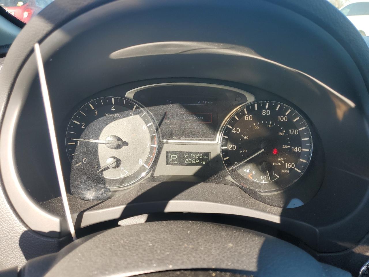 2015 Nissan Altima - Image 9