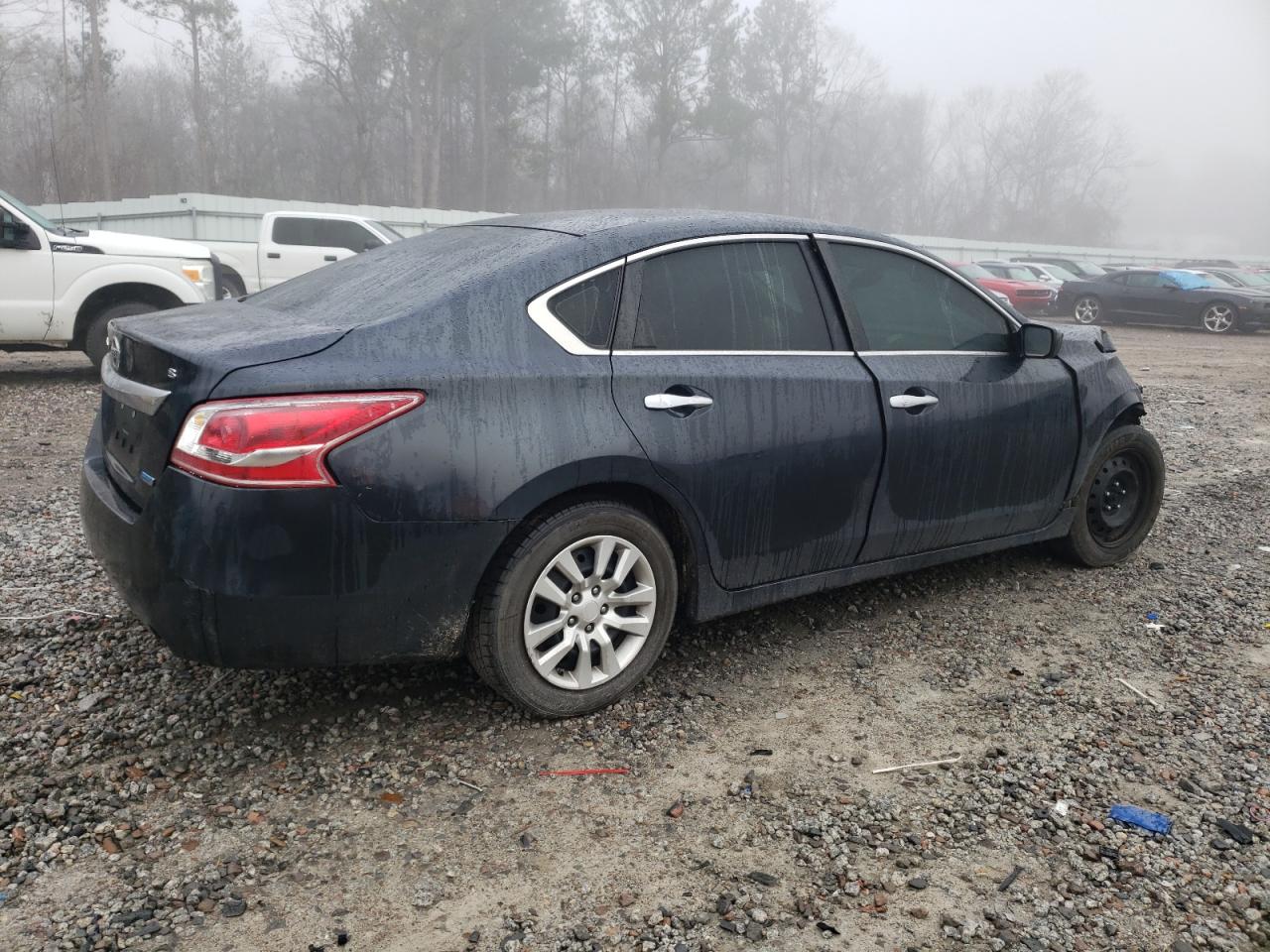 2014 Nissan Altima - Image 3