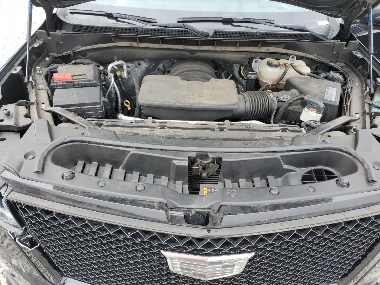 2021 Cadillac Escalade - Image 12