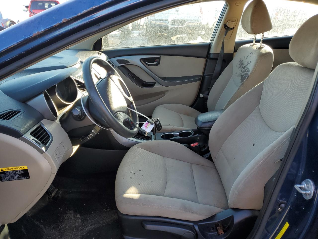 2014 Hyundai Elantra - Image 7
