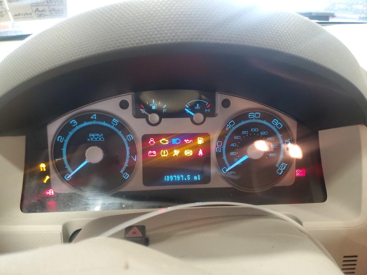 2009 Mercury Mariner - Image 9