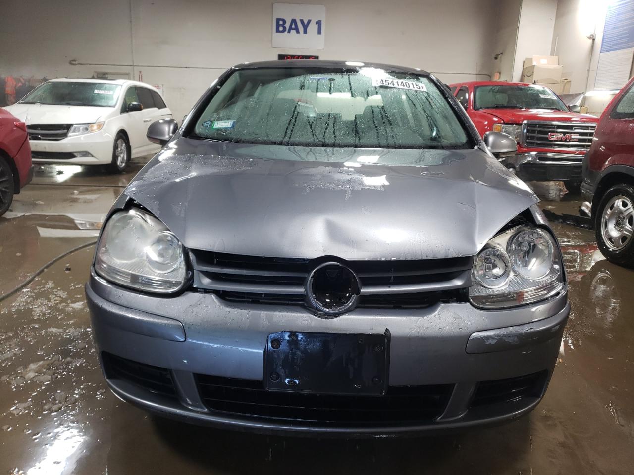 2008 Volkswagen Golf - Image 5