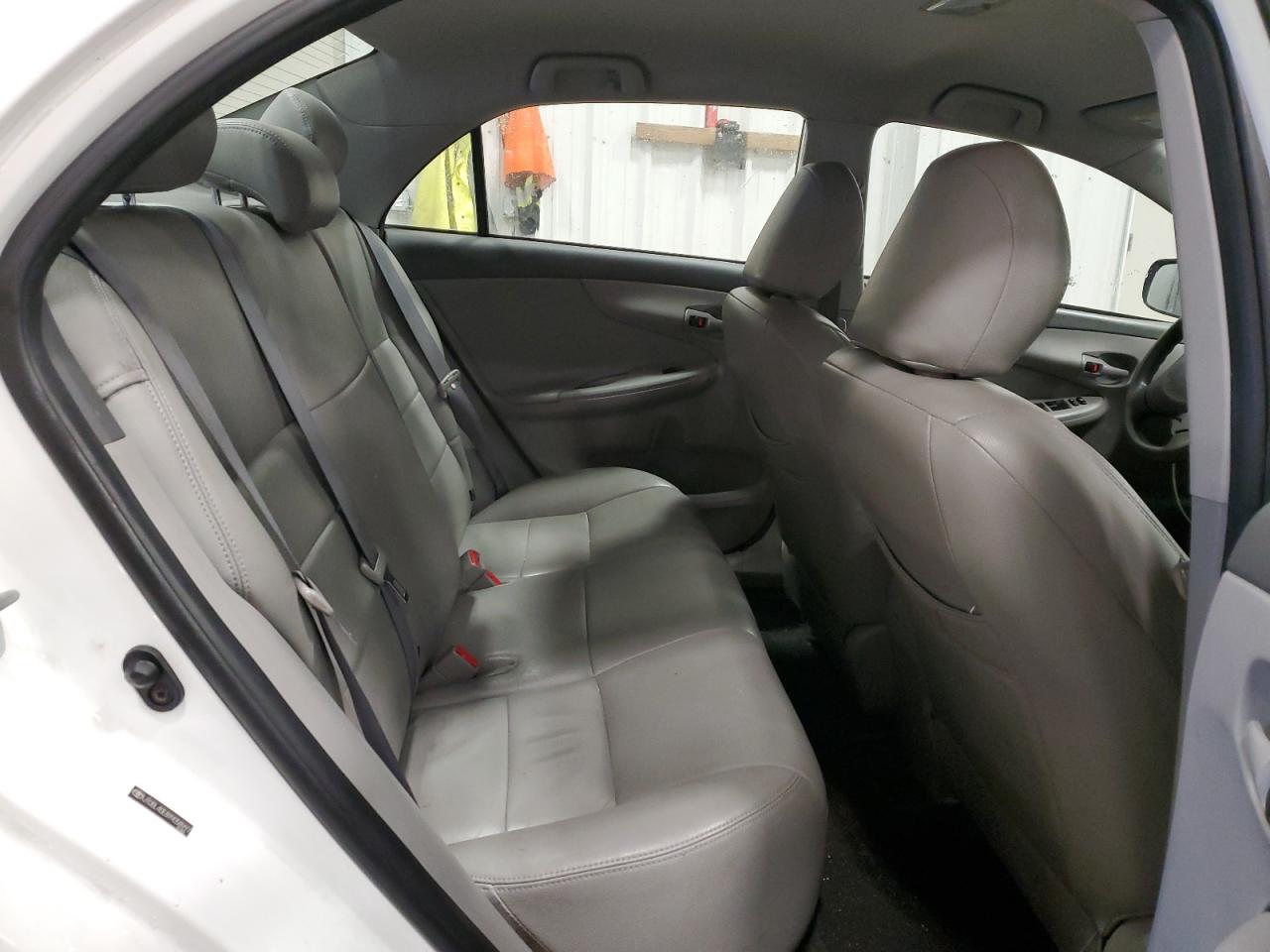 2009 Toyota Corolla - Image 10