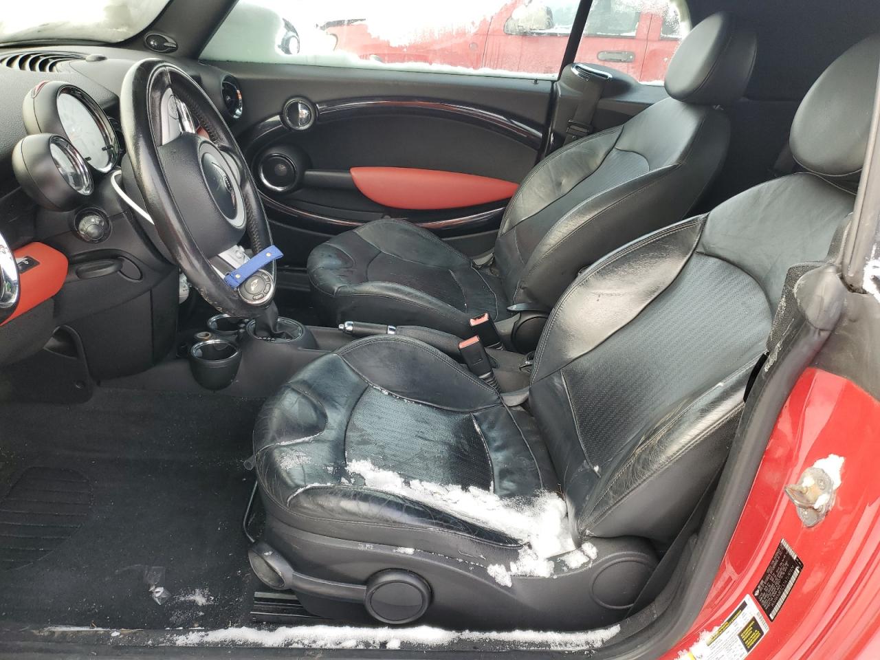 2010 Mini Cooper VIN: WMWMR3C57ATU97979 Lot: 45903855