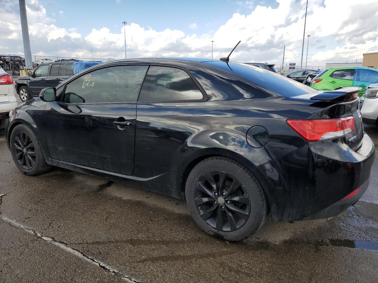 2012 Kia Forte - Image 2