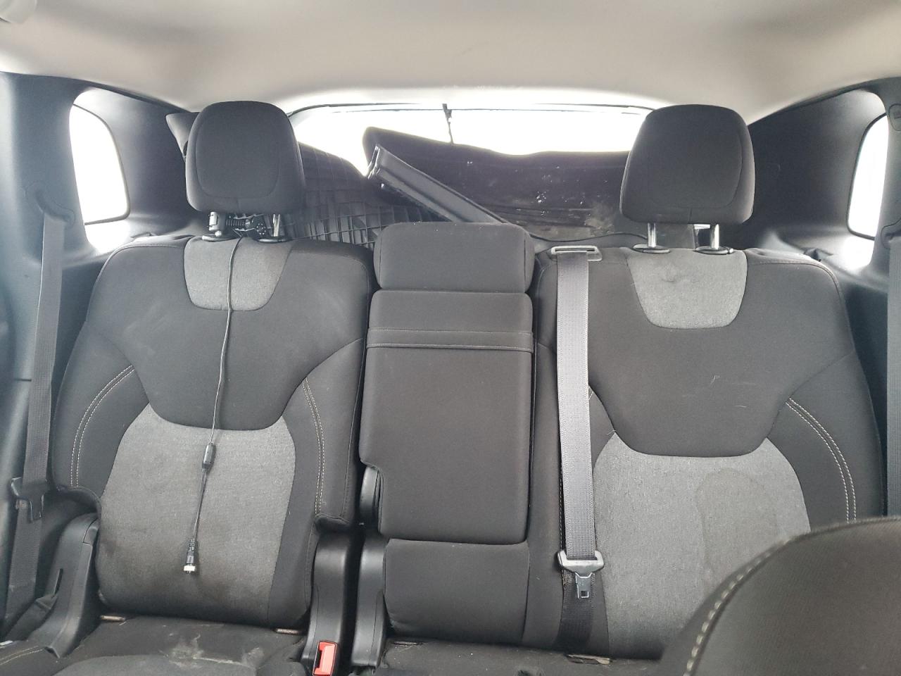 2014 Jeep Grand Cherokee - Image 10