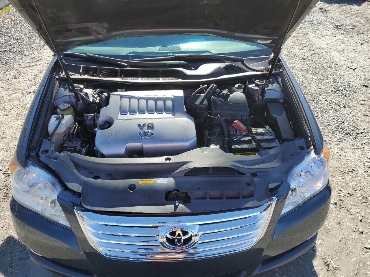 2008 Toyota Avalon - Image 11
