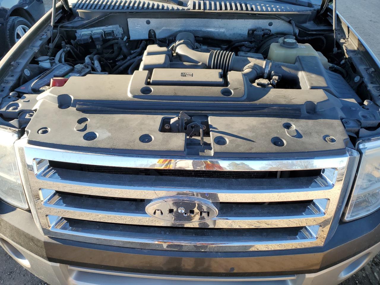 2008 Ford Expedition - Image 12