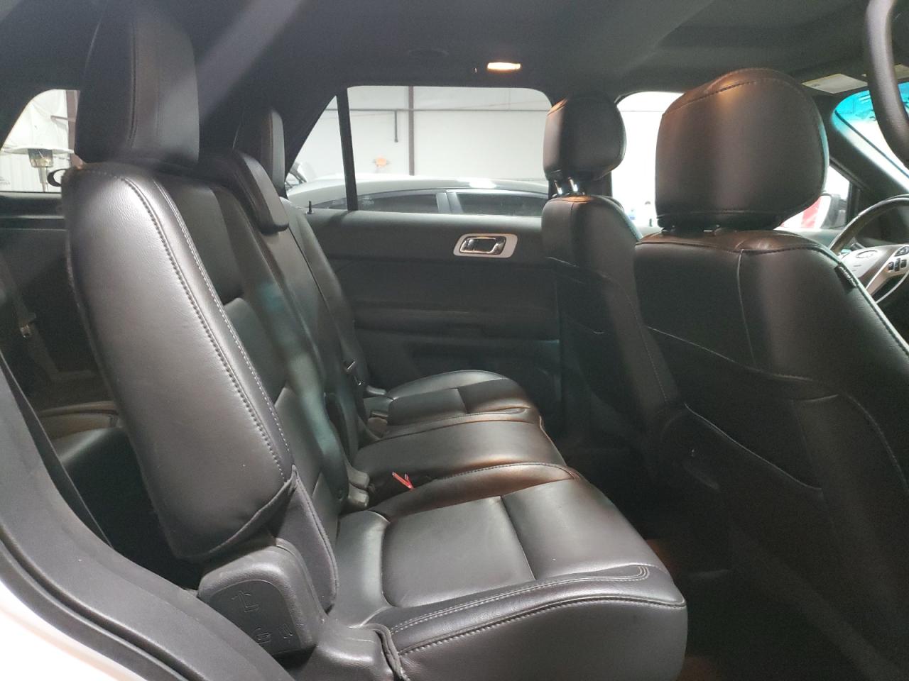 2012 Ford Explorer - Image 11
