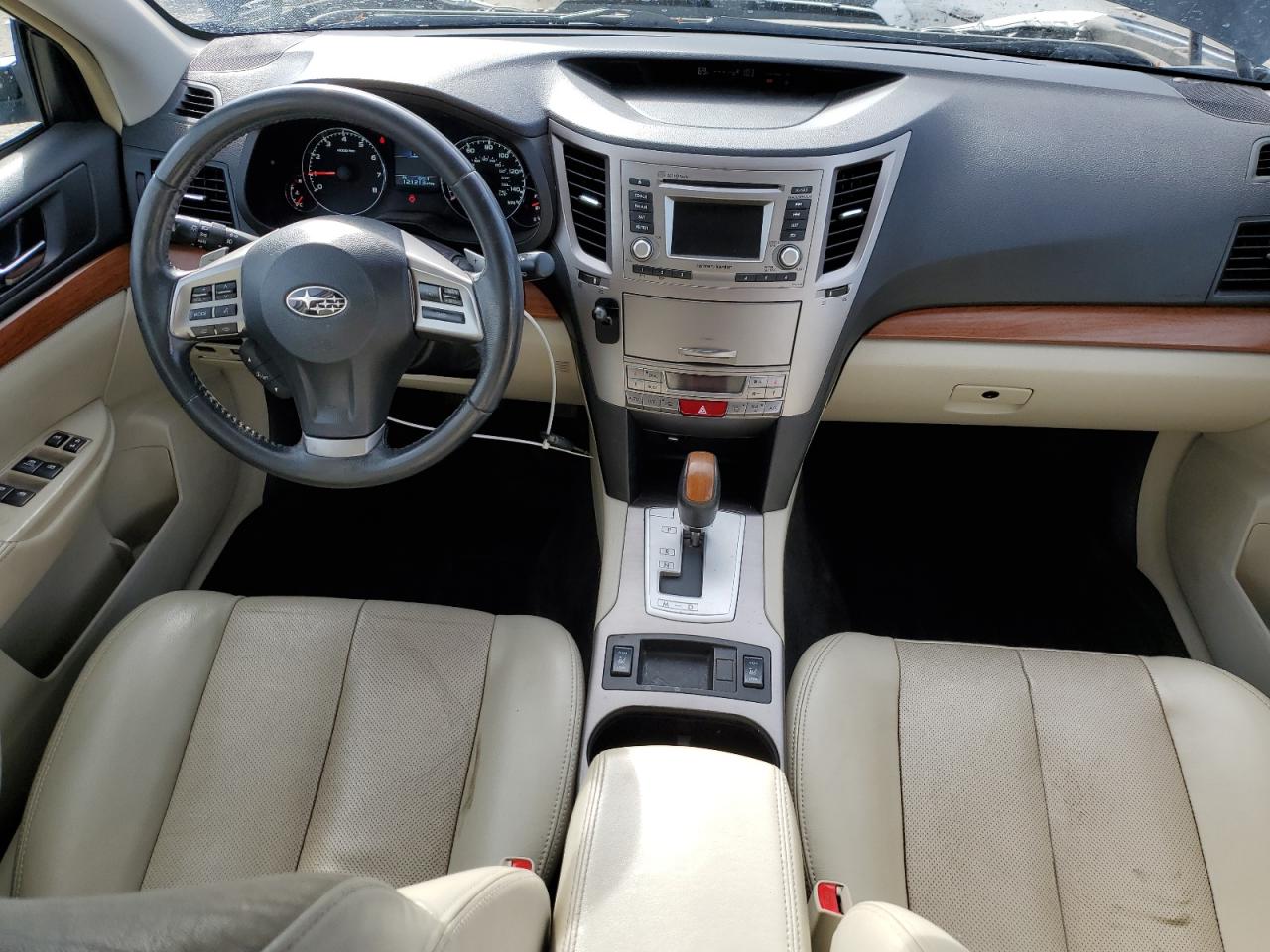 2013 Subaru Outback - Image 8