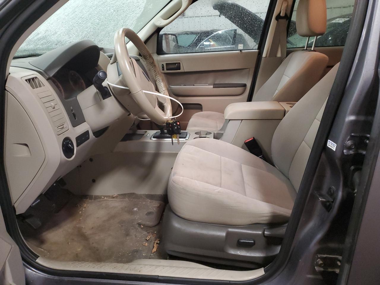 2011 Ford Escape - Image 7