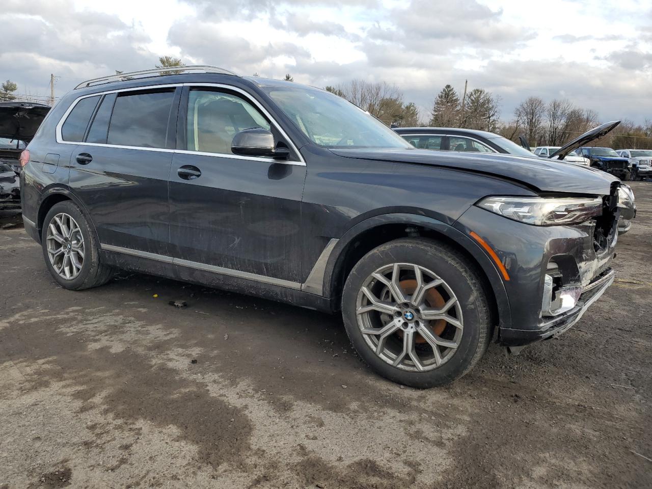 2021 BMW X7 - Image 4
