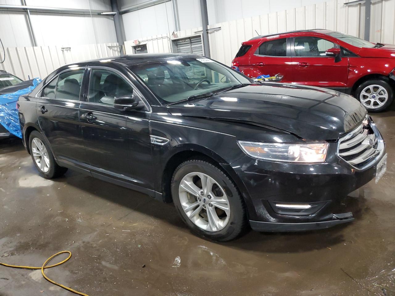 2014 Ford Taurus - Image 4