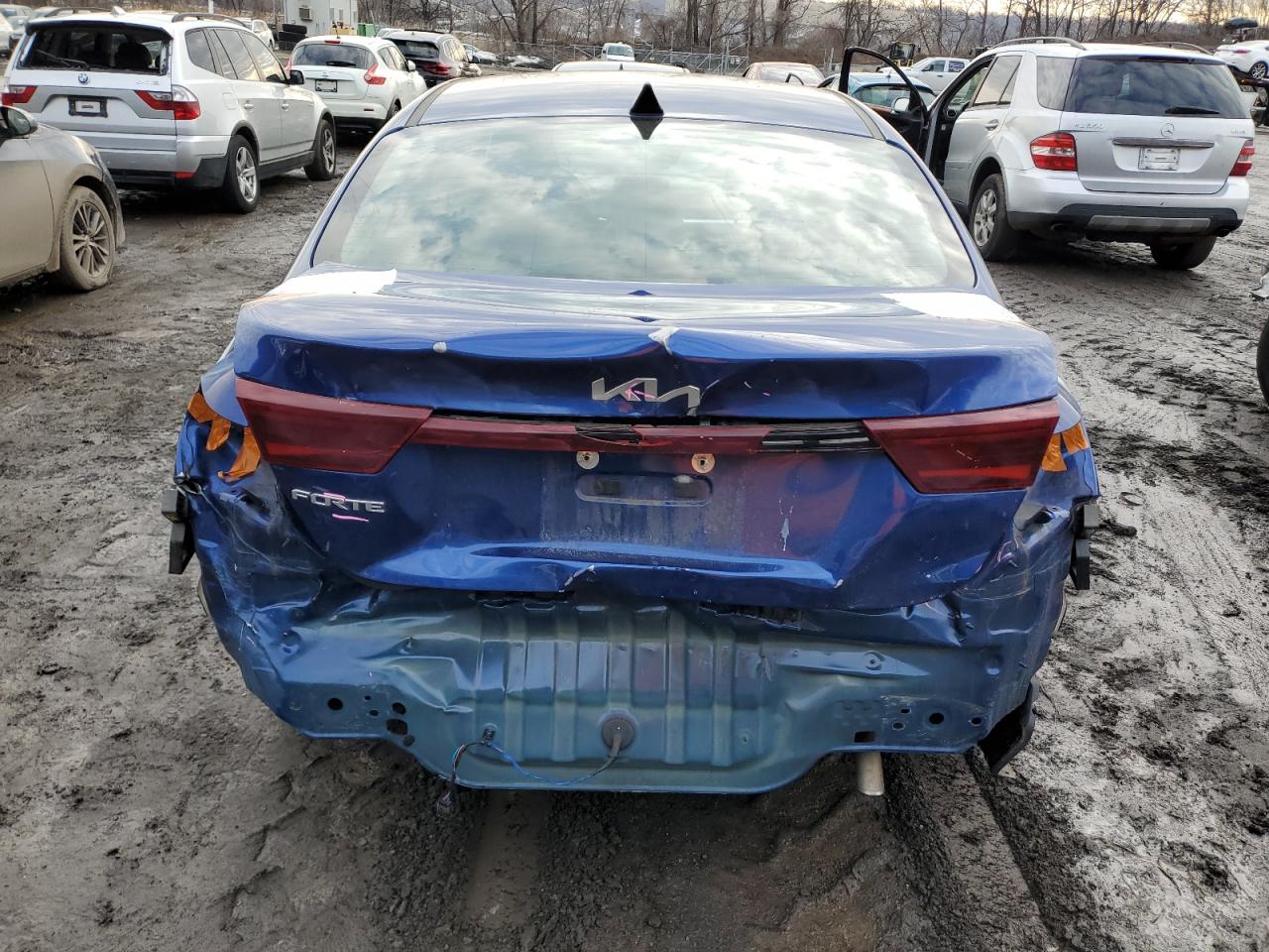 2023 Kia Forte - Image 6
