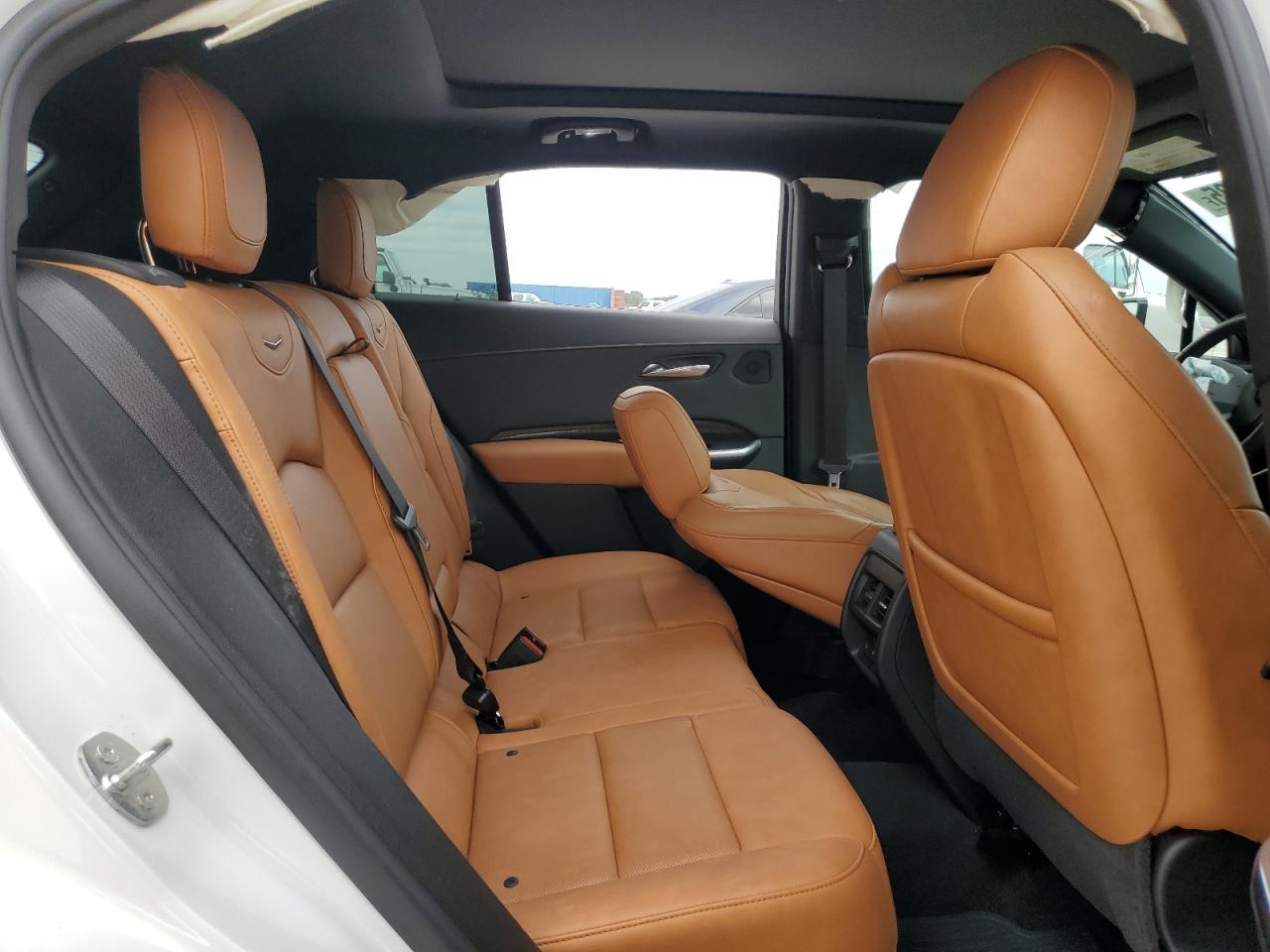 2021 Cadillac XT4 - Image 11