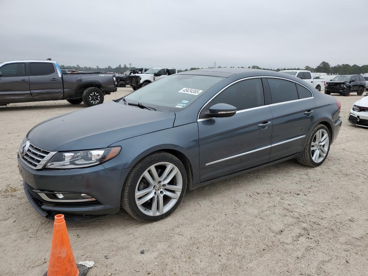 2013 Volkswagen Passat CC - Image 1