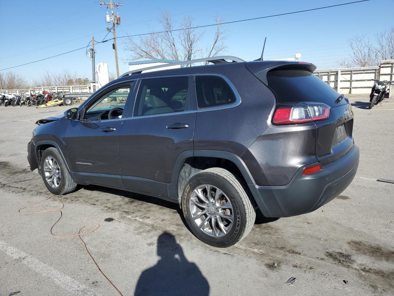 2020 Jeep Grand Cherokee - Image 2