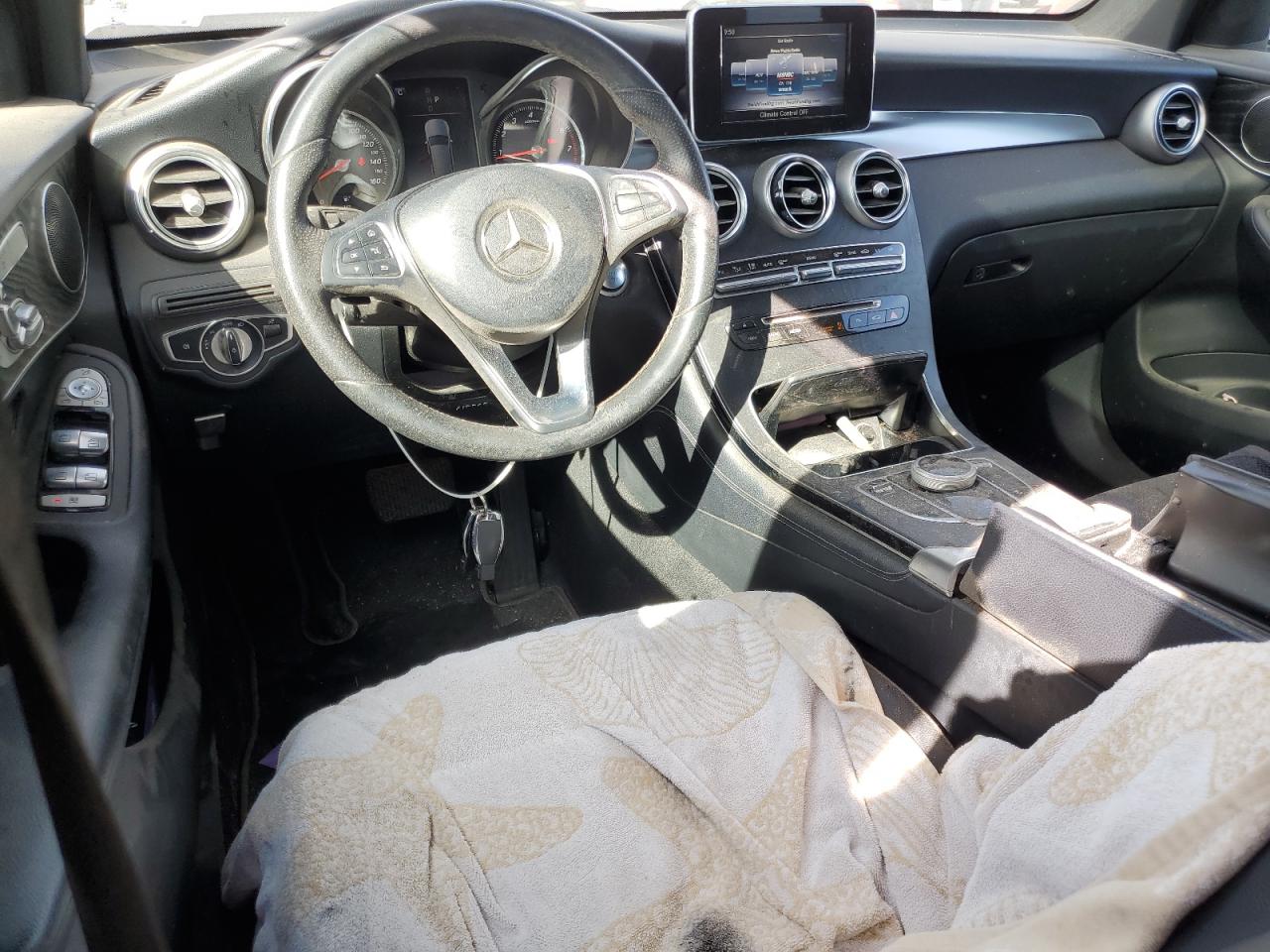 2018 Mercedes-Benz GLC - Image 8