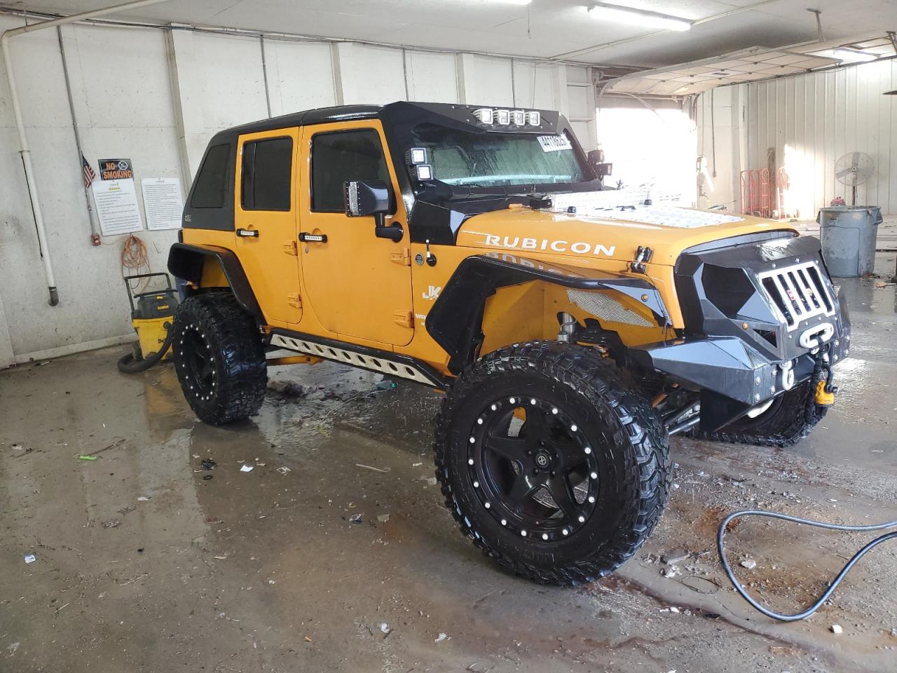 2012 Jeep Wrangler - Image 4