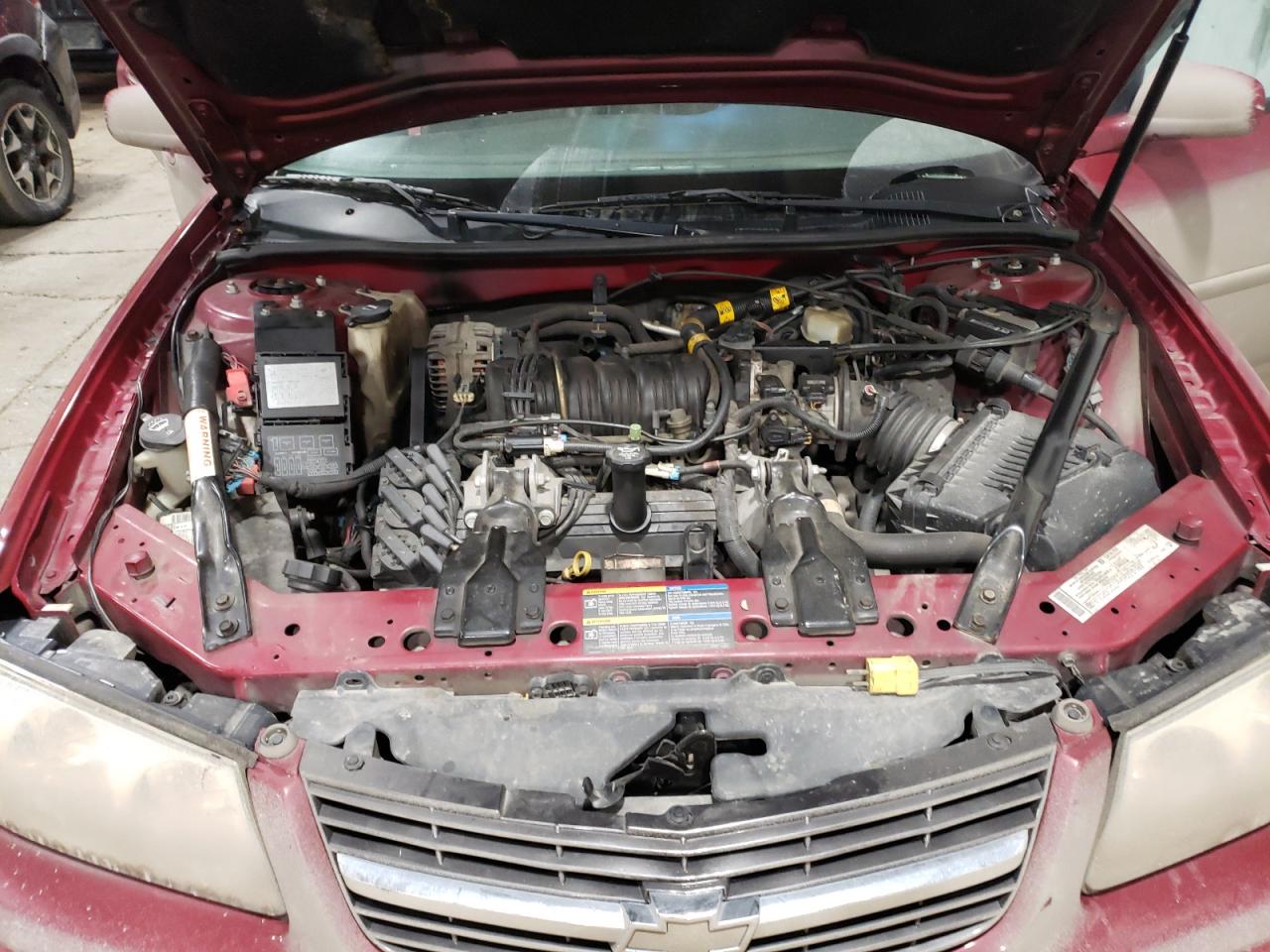 2005 Chevrolet Impala - Image 13