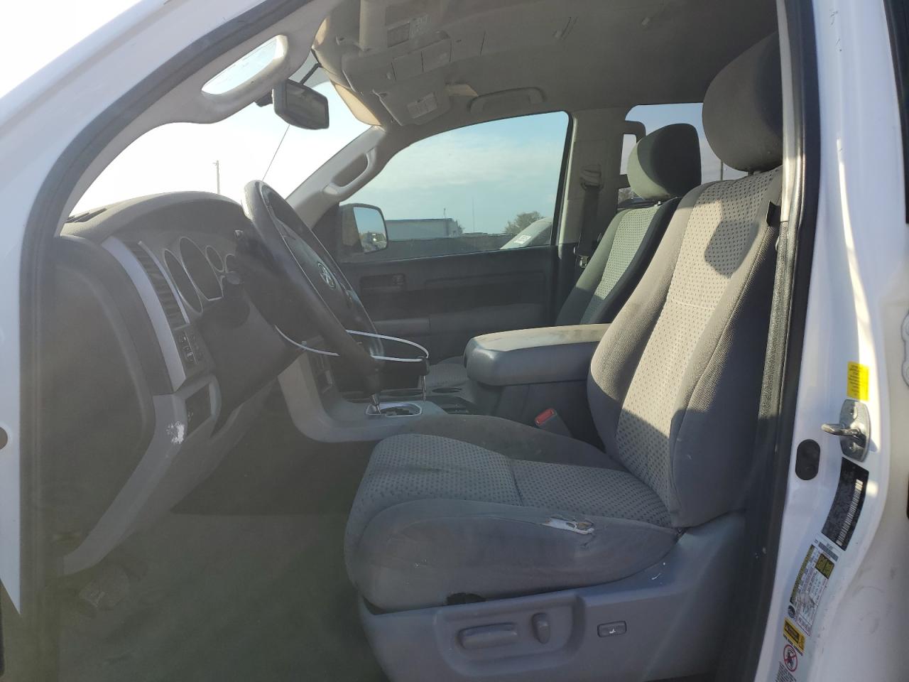 2011 Toyota Tundra - Image 7
