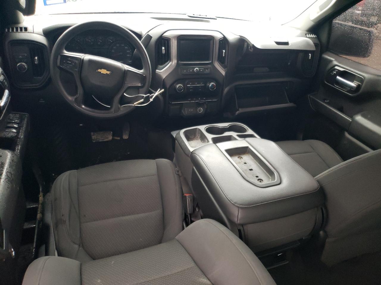 2020 Chevrolet Silverado - Image 8