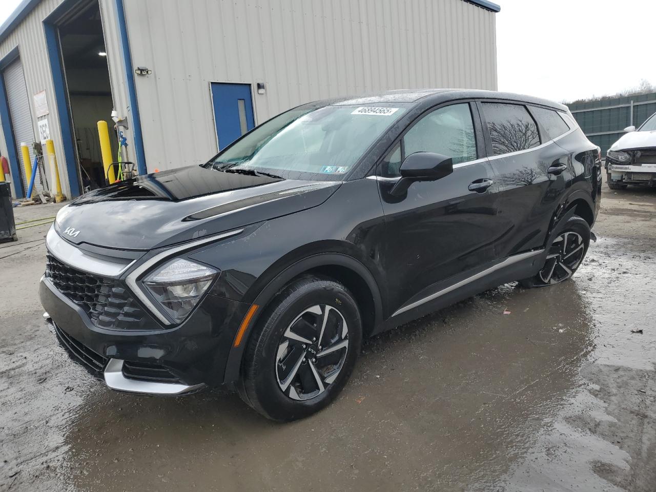 2023 Kia Sportage - Image 1