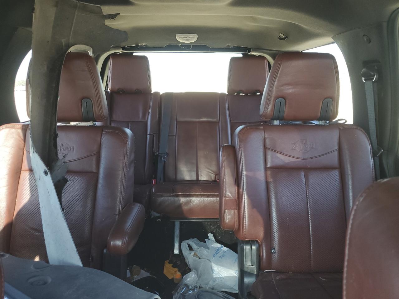 2013 Ford Expedition - Image 10