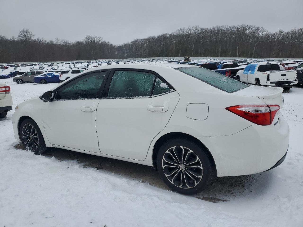 2015 Toyota Corolla - Image 2
