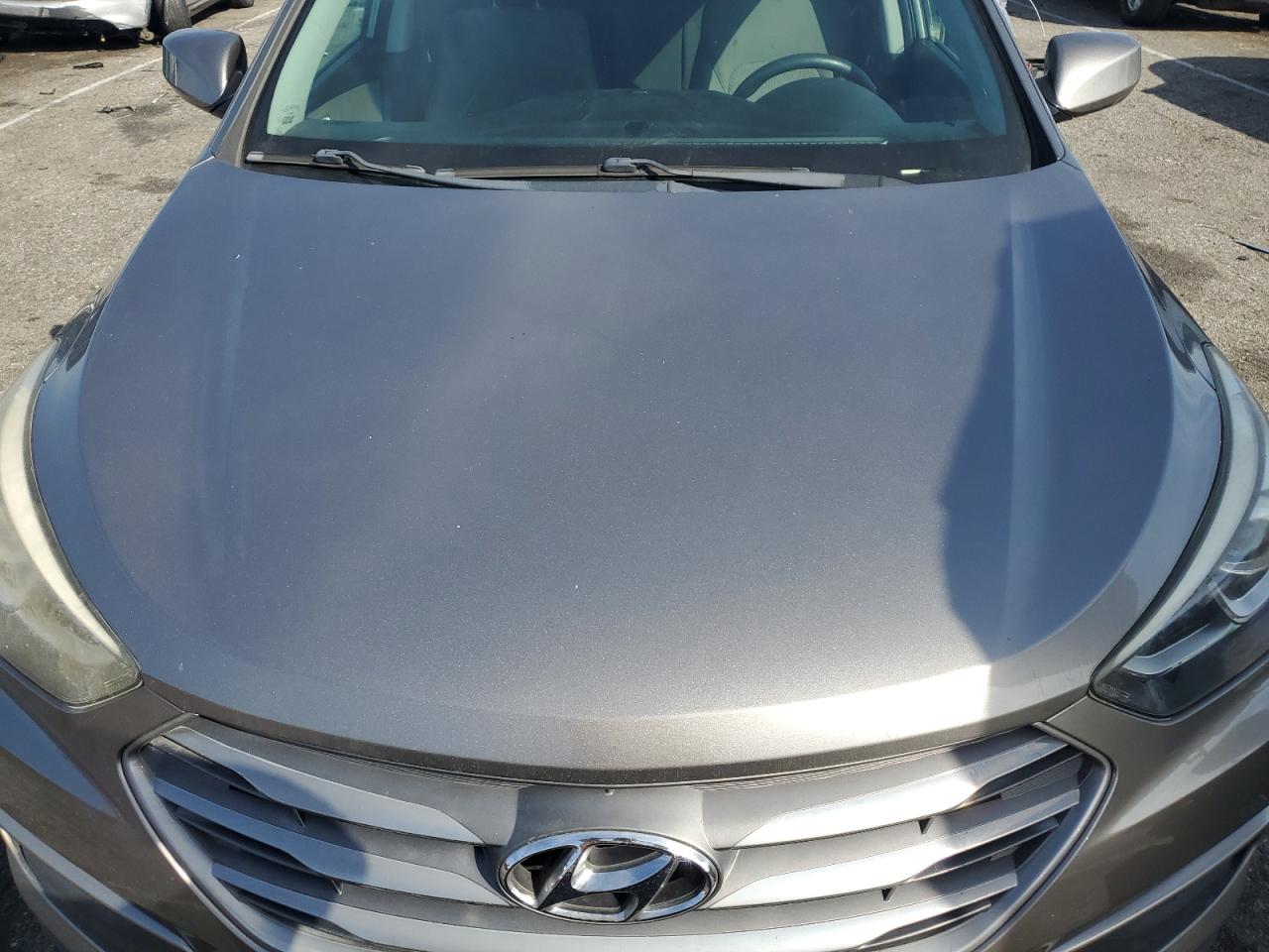 2018 Hyundai Santa Fe - Image 12