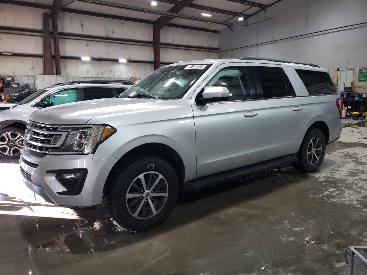 2019 Ford Expedition - Image 1