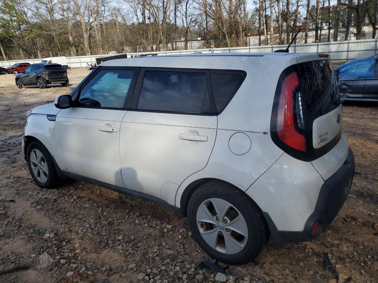 2016 Kia Soul VIN: KNDJN2A20G7370304 Lot: 44857945