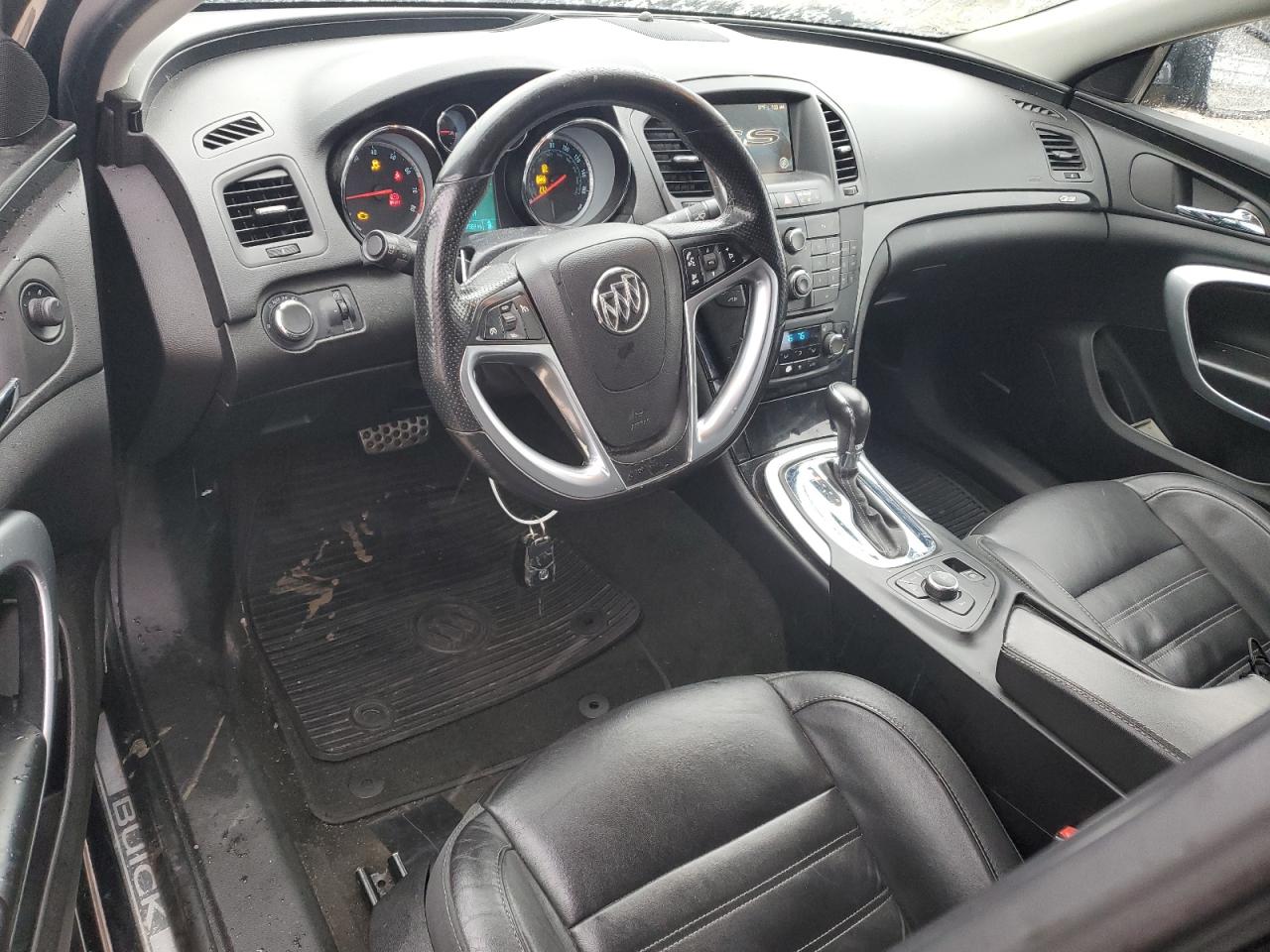 2012 Buick Regal - Image 8