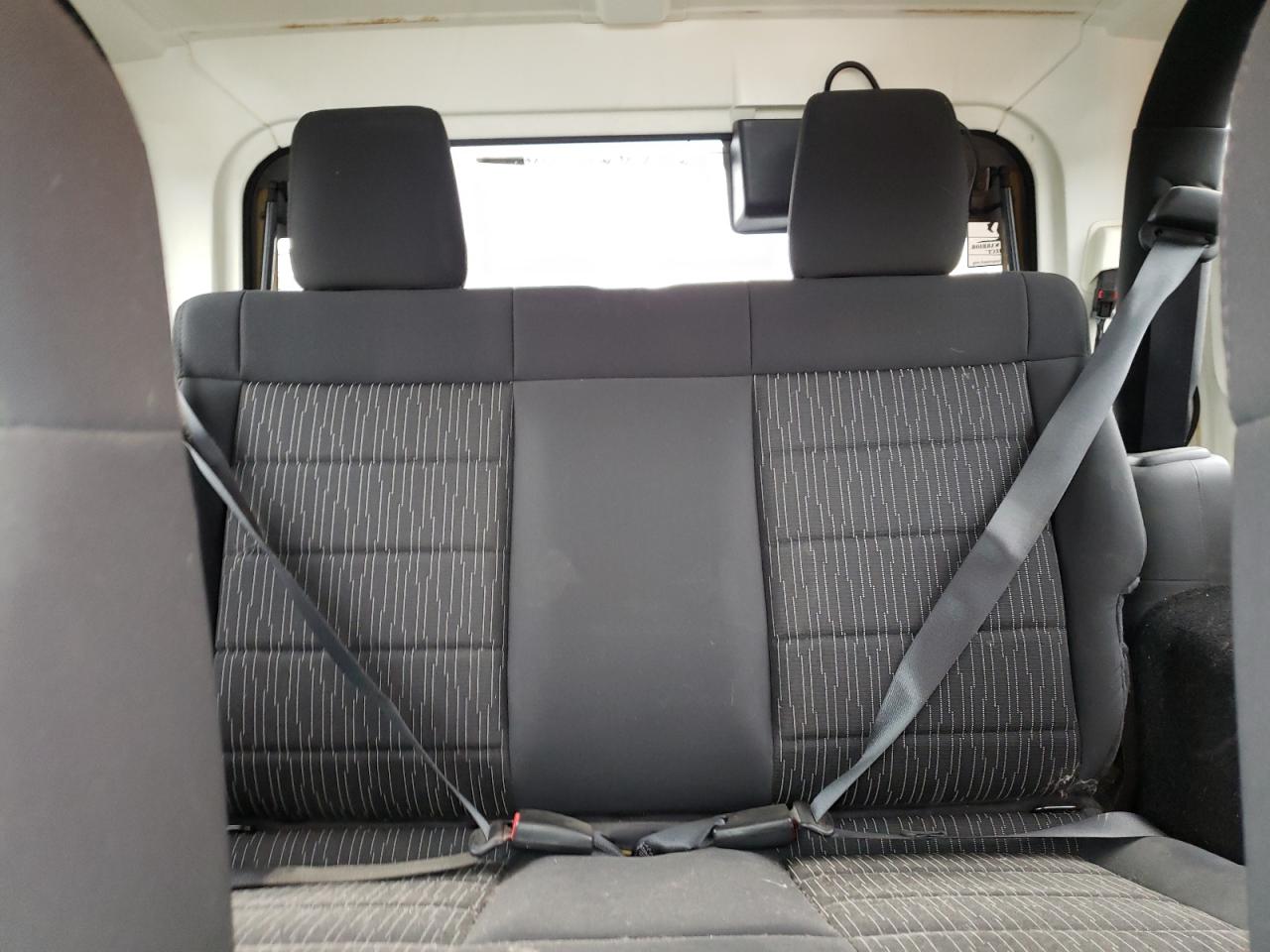 2011 Jeep Wrangler - Image 10