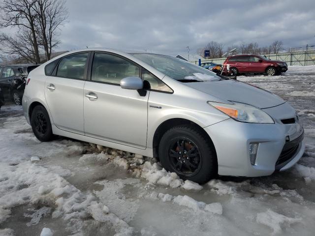  TOYOTA PRIUS 2013 Srebrny