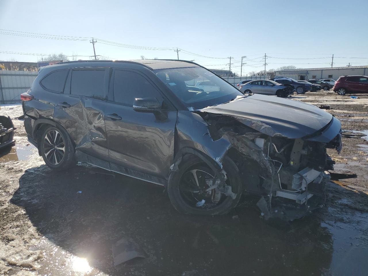 2021 Toyota Highlander - Image 4